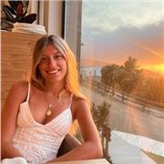 Estudiante del área sanitaria, con mucha devoción por los niños. Soy una persona paciente y comprometida.